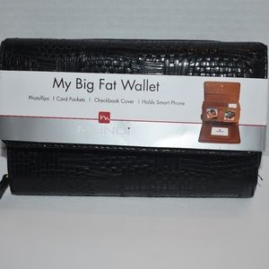 Mundi "My Big Fat Wallet" NWT - Black
